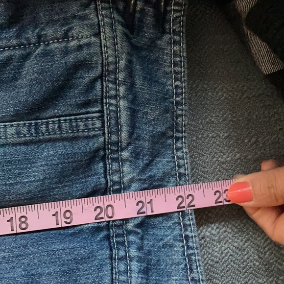 Levi’s Denim Jacket - Picture 6 of 6